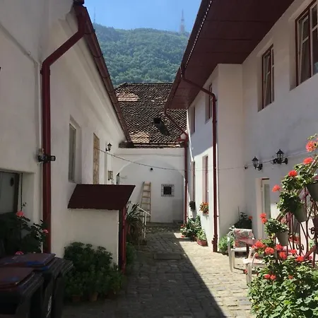 Medieval Apartament Апартаменти *